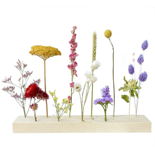 Vrolijke droogbloemen met houten standaard (XL)